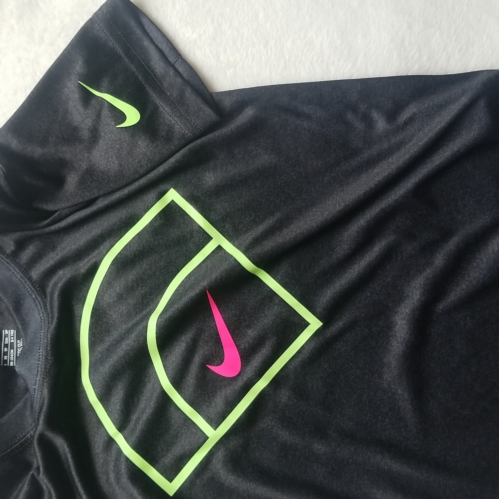 Nike tee, Size 4/xs, Gray color - Picture 3 of 5